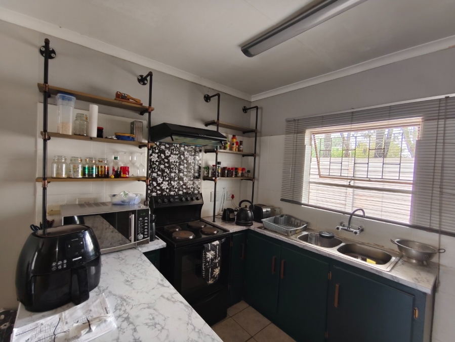 2 Bedroom Property for Sale in Langenhovenpark Free State